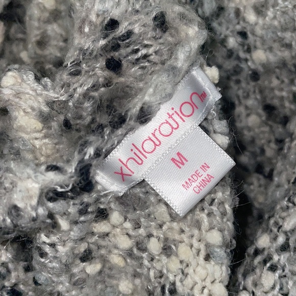 Xhiliration Sweater - Picture 5 of 6